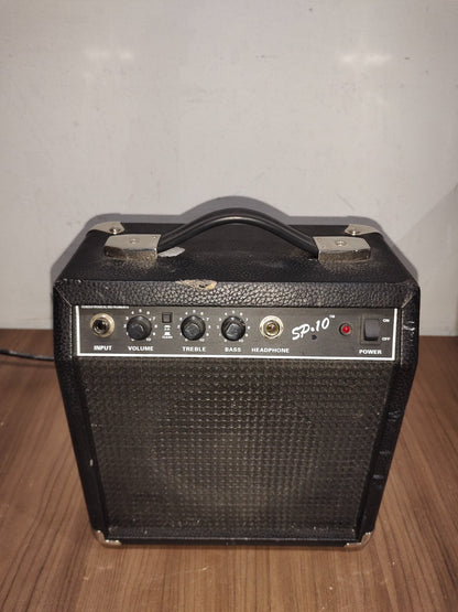 Fender Squire SP.10 Portable Amplifier - PR-367