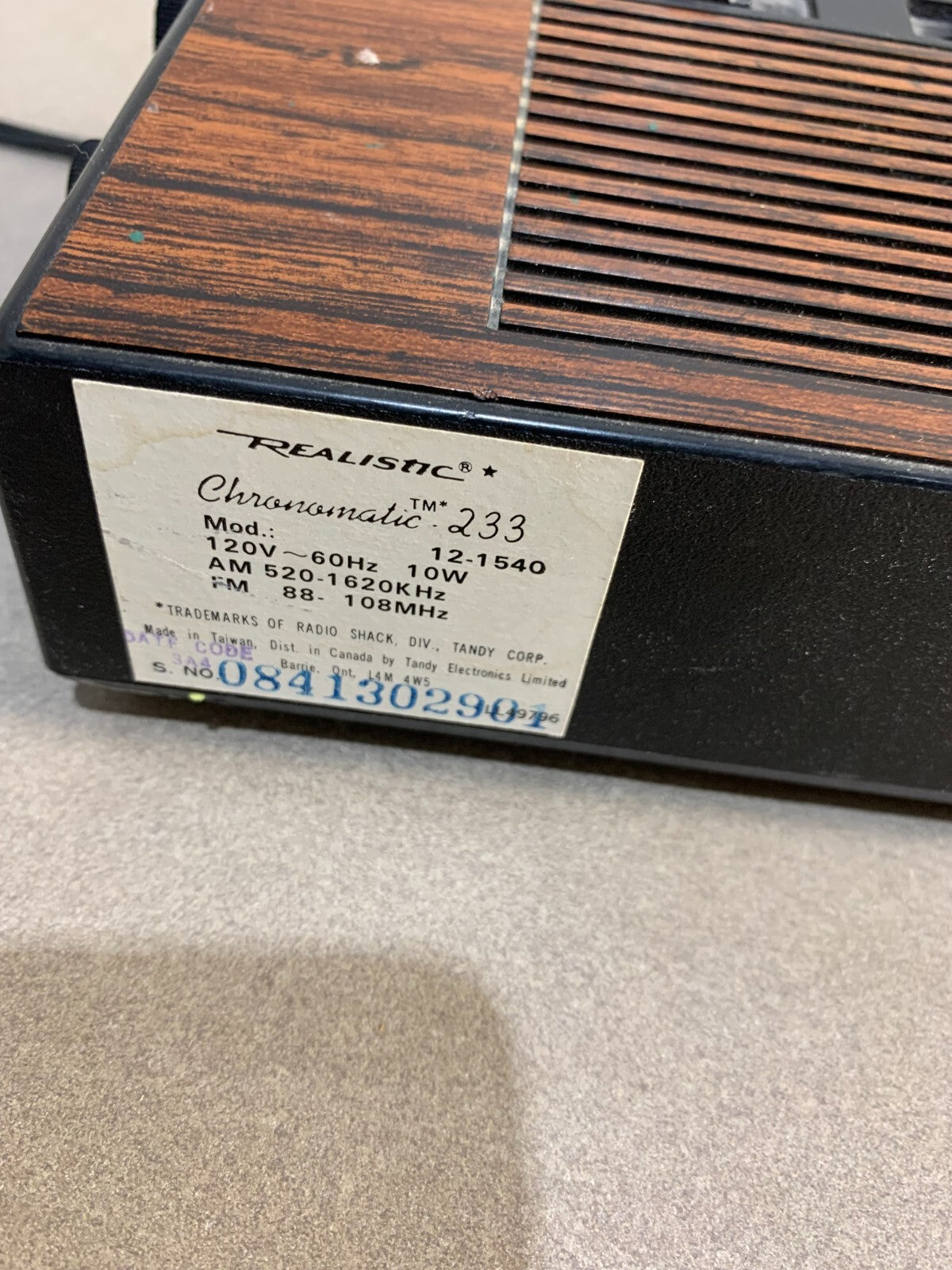 Vintage Alarm Clock Radio Realistic Chronomatic 233 AM/FM Wood Grain Radio Shack