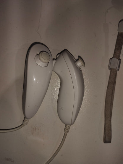 Nintendo Wii Controller Authentic - Set Of 4