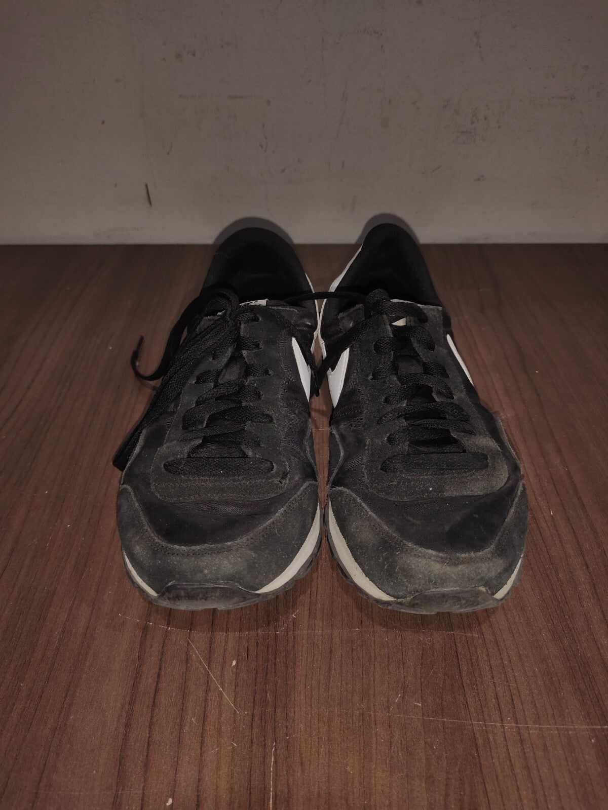 NIKE AIR PEGASUS '83 Women’s Black Leather Suede Running Shoes - Size US - 9