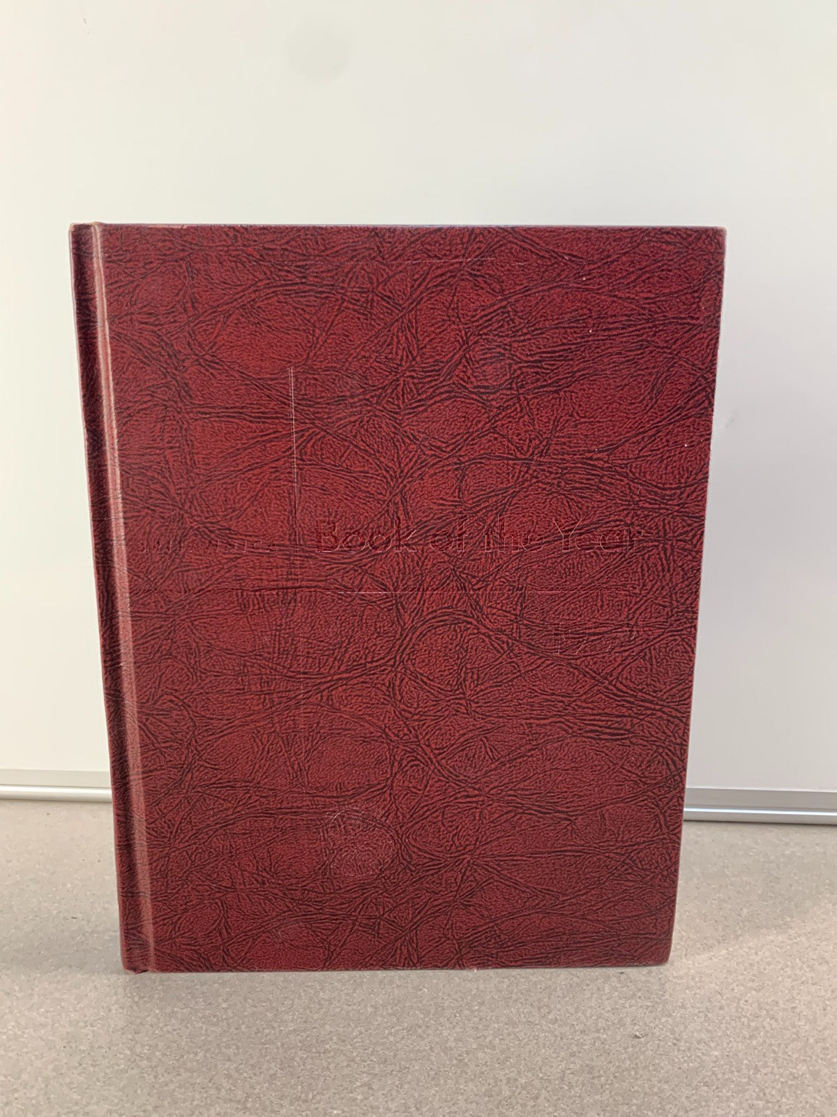 Vintage Encyclopedia Britannica Book Year 1952