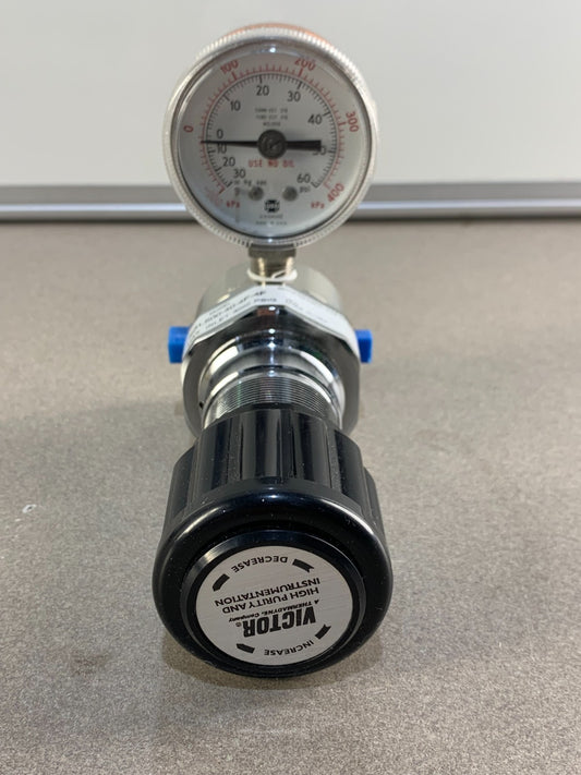 Victor SGL500‑40‑4F‑4F Regulator 0‑40PSIG 1/4" NPT SS 3000 PSI Inlet Clean Room