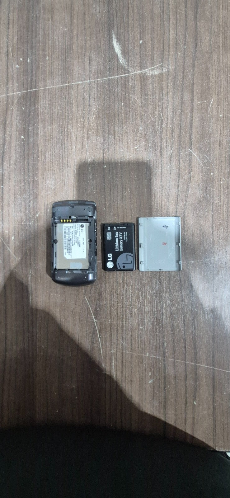 LG VX5500 - Black and Gray (Verizon) Cellular Flip Phone