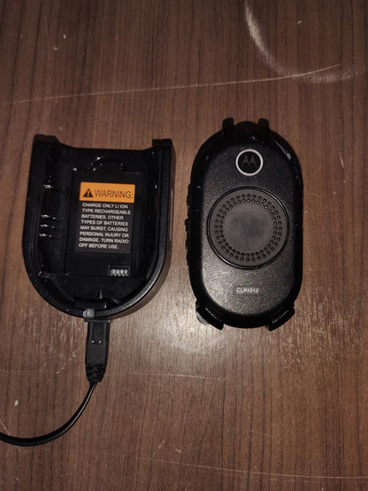 Motorola CLP1013 2-Way Portable Radio With DA03-4042040-U Charger Dock - 3