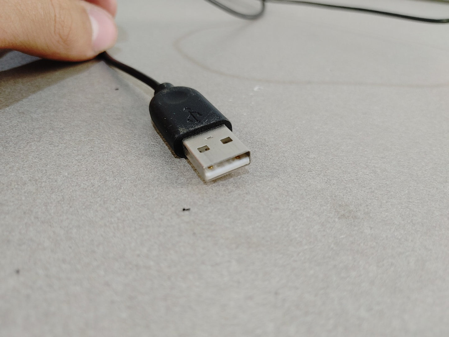 EXCELLENT CONDITION Logitech K120 USB Wired Keyboard Black