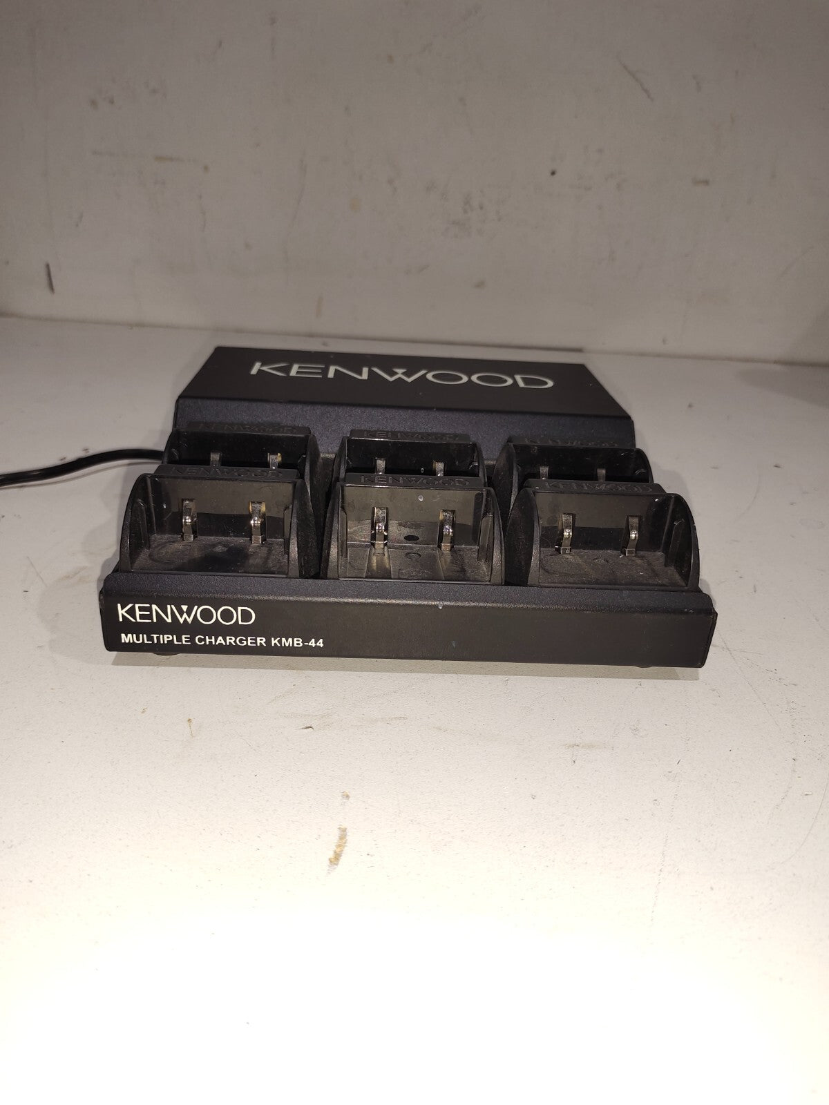 Kenwood 6-Unit 2-Way Radio Charger Adapter - KMB-44K