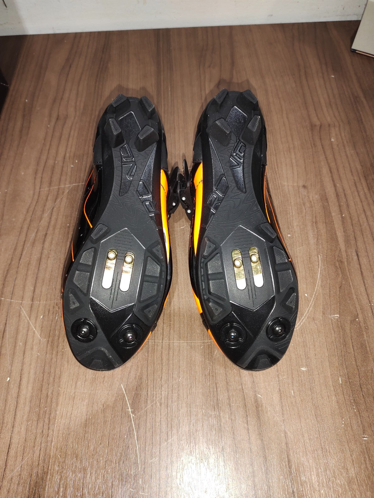 Crono CX-3 17 Mountain Bike Gravel BMX Shoes - Black Orange - Size - 37 (EUR)
