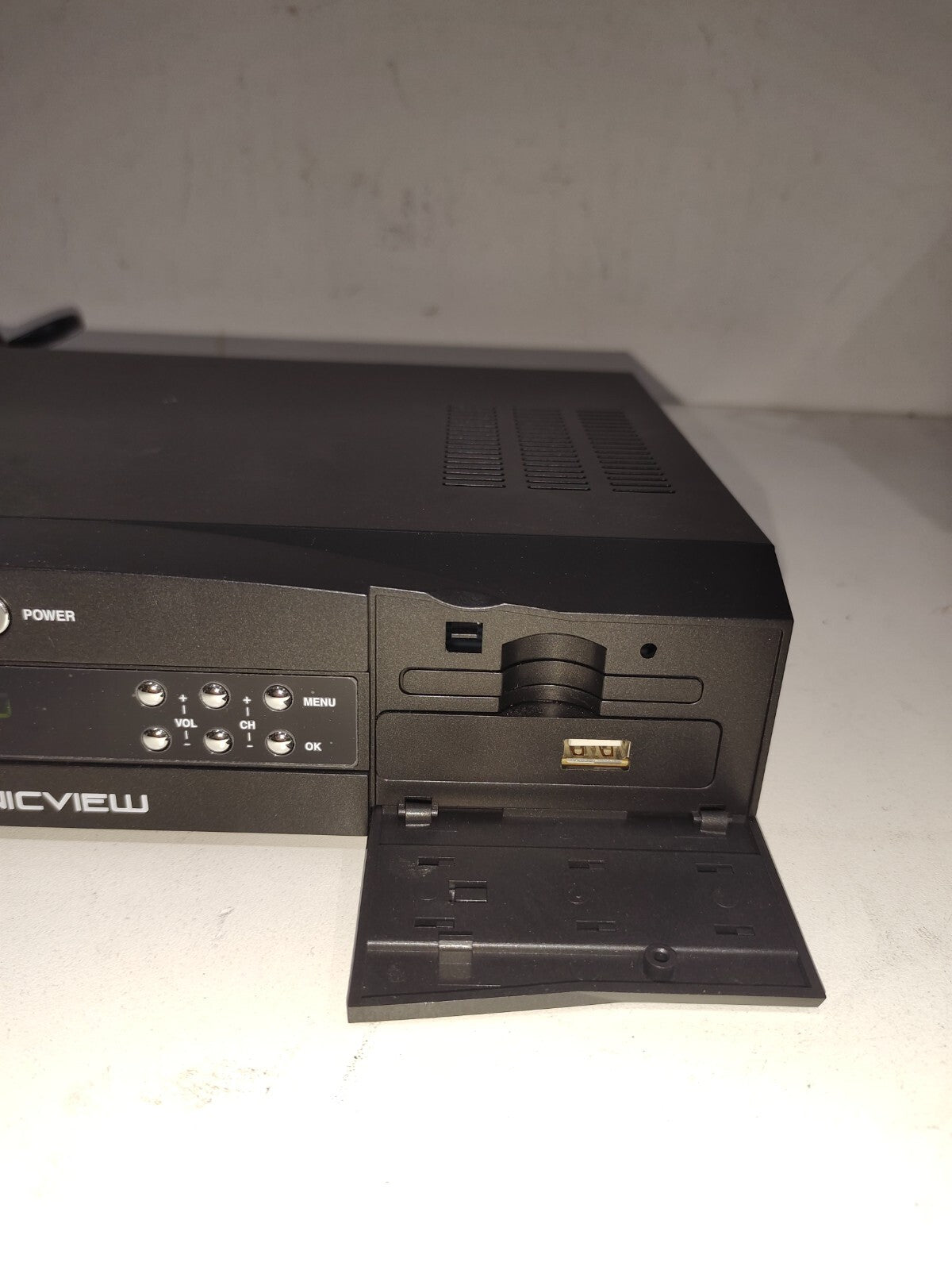 Sonicview SV-4000 Free To Air Satellite Receiver