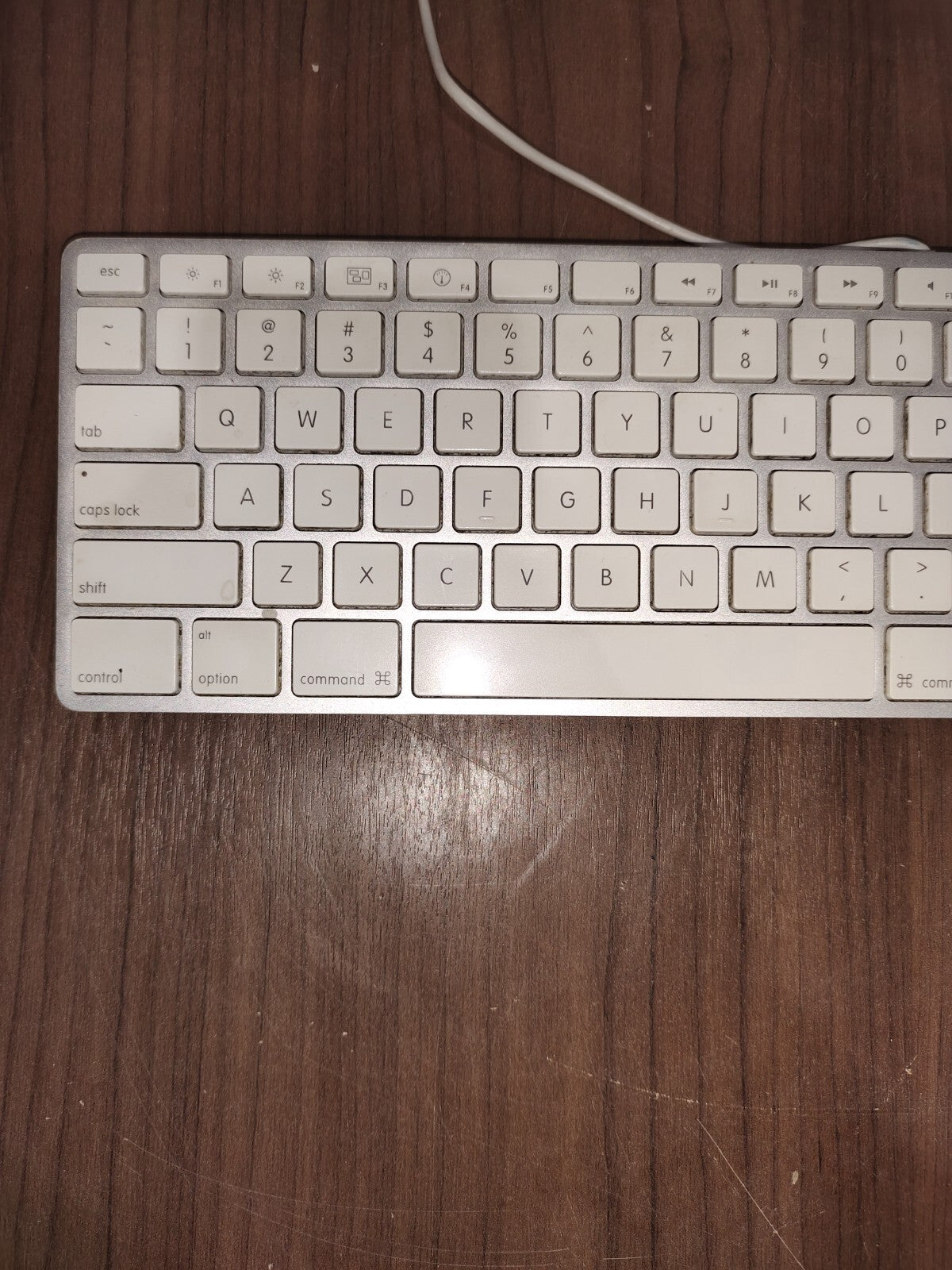 Apple A1243 Ultrathin Slim Wired Aluminum Keyboard - 1