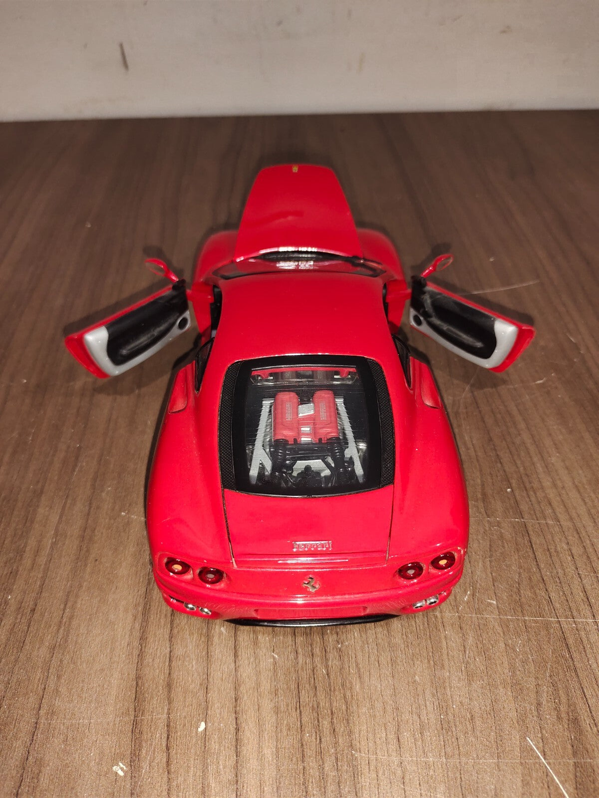 Hot wheels Ferrari 360 Modena Coupe 1999 Die cast 1:18 Toy