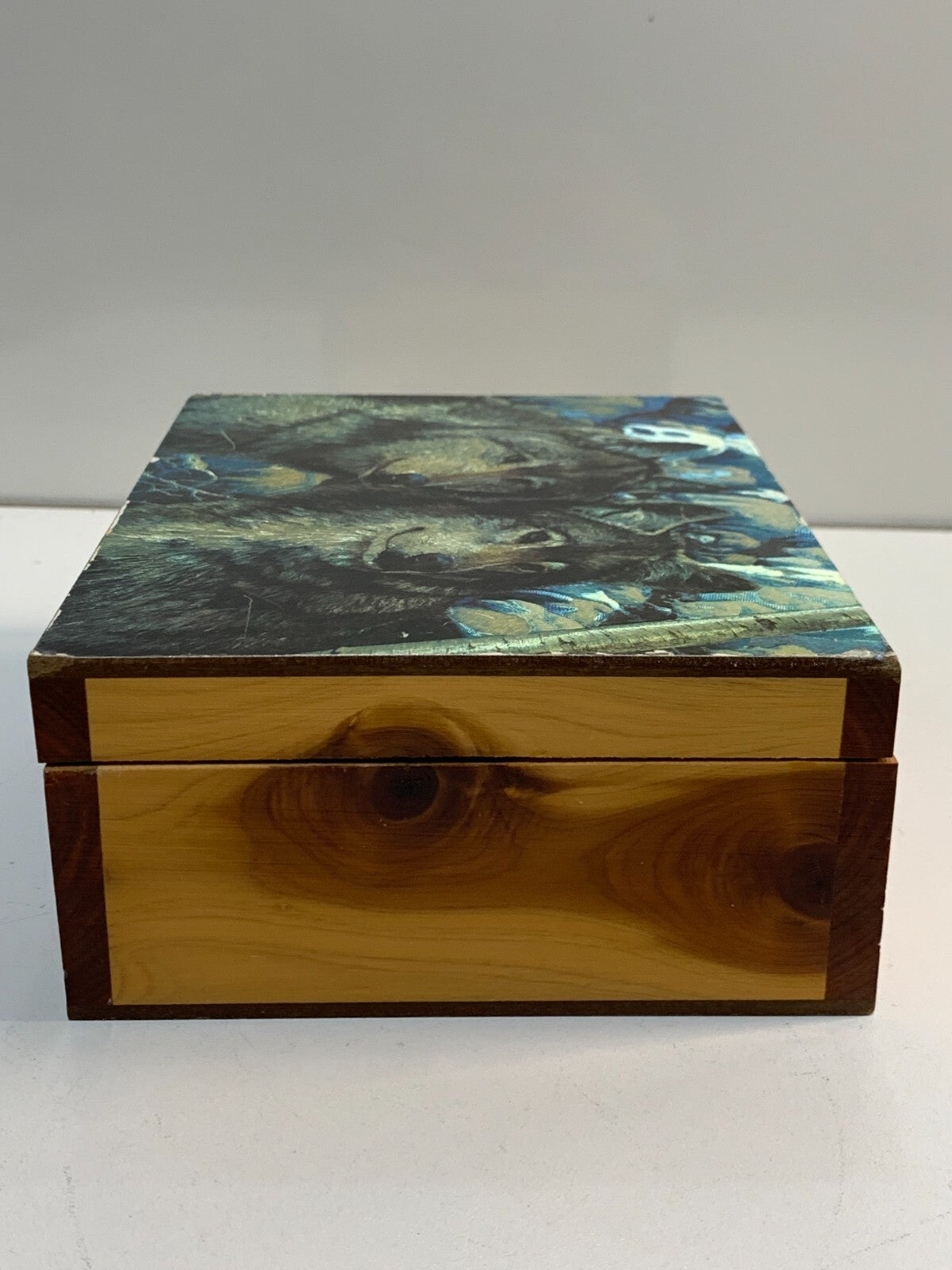 WOLF KEEPSAKE JEWELRY HOME DECOR WOOD BOX