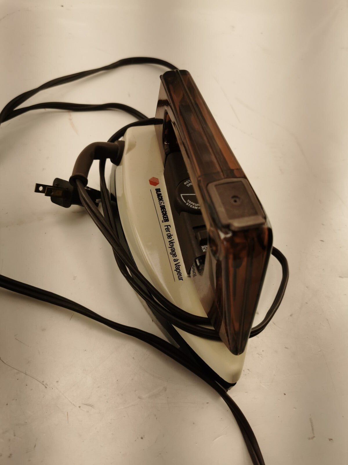 Black & decker Fer de Voyage a Vapeur Travel Iron W/ Cover