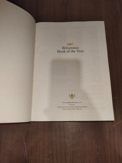 Encyclopedia Britannica Book Year - Set of 3 (1987-1988-1989)