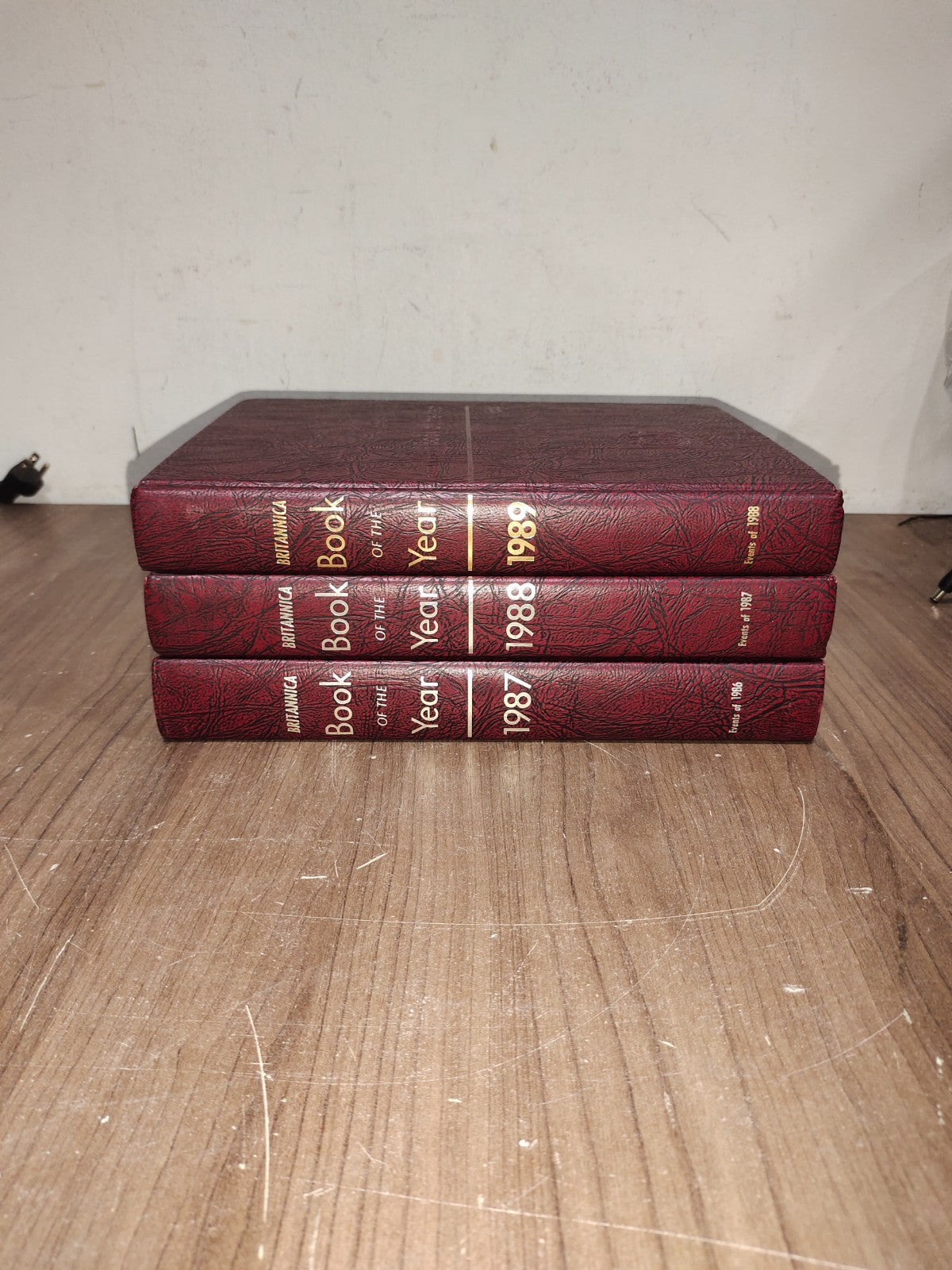 Encyclopedia Britannica Book Year - Set of 3 (1987-1988-1989)