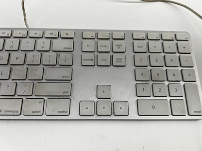 Apple A1243 - Wired Mac QWERTY - USB Keyboard w/ Numeric Keypad