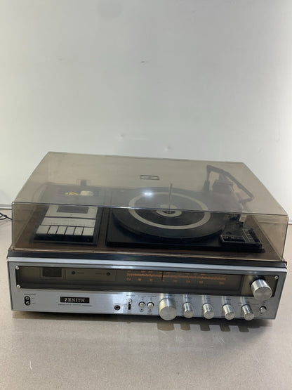 1981 ZENITH IS-4031 Integrated Stereo System TURNTABLE w/CASSETTE- Vintage!
