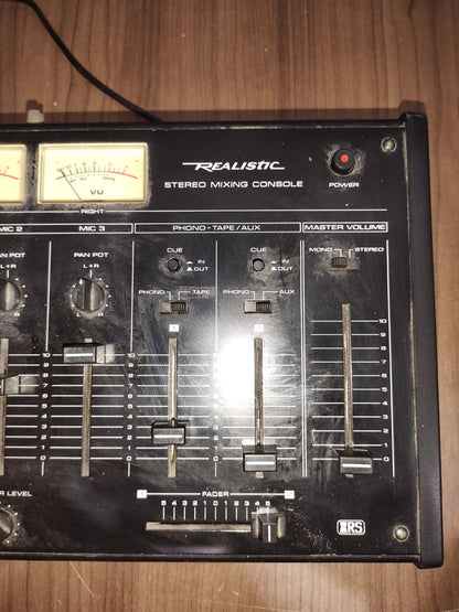 Realistic 32-1200B Stereo Mixing Console 5-Ch 3-Mic 2-Stereo Aux/Phono