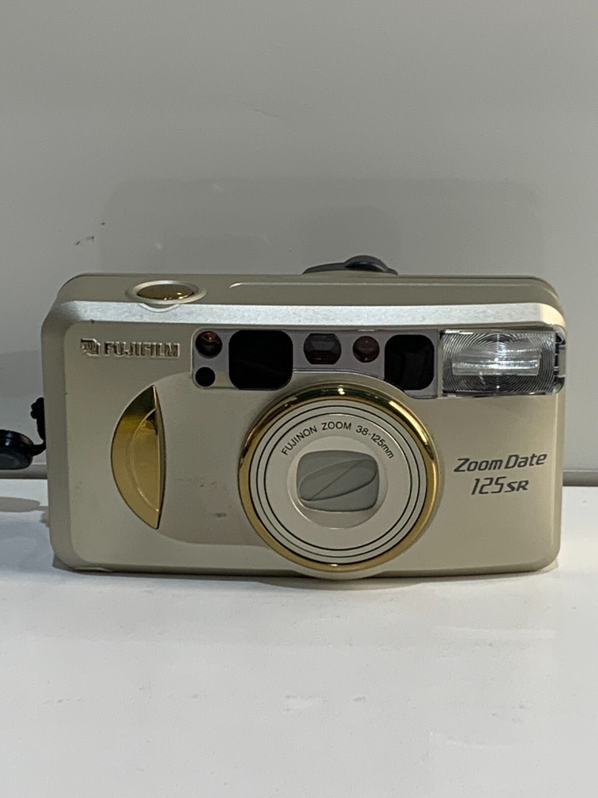 Fujifilm Zoom Date 125SR 35mm Compact Film Camera JAPAN