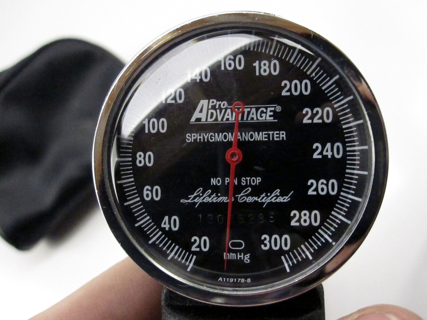 Pro Advantage Sphygmomanometer In Case