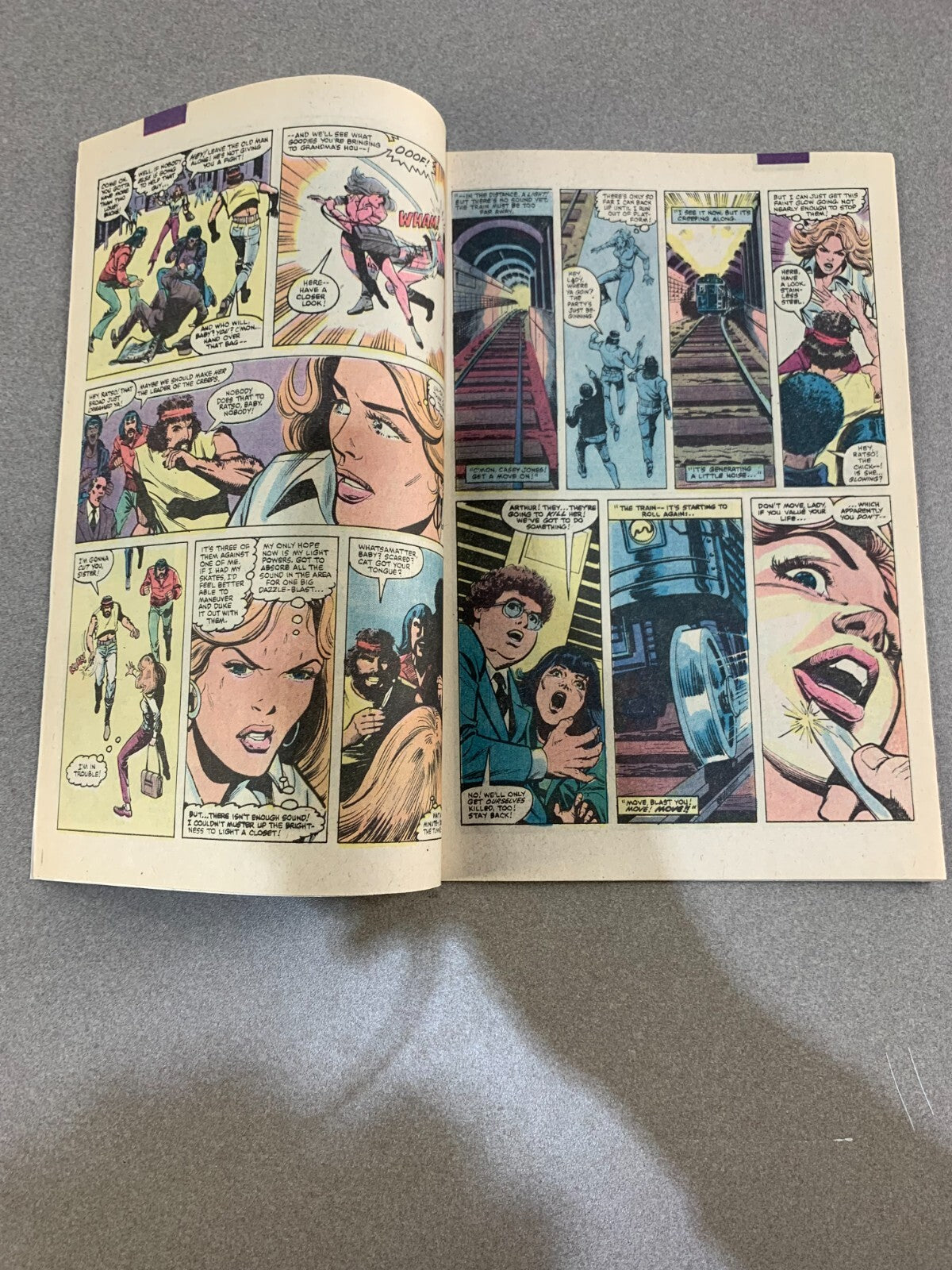 Dazzler #6 The Hulk is here.... ,  VF/NM Marvel Comics