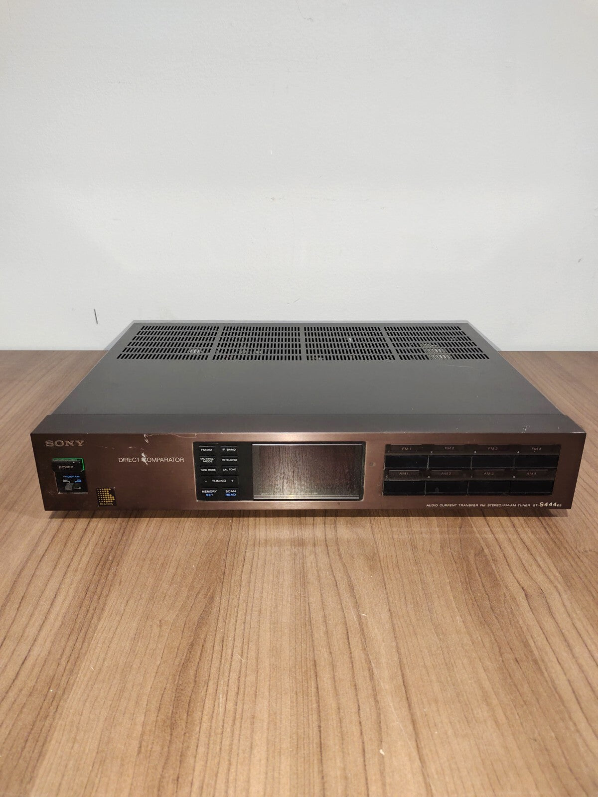 Sony ST-S444ESII Wave Optimizer FM/AM Stereo Tuner Direct Comparator