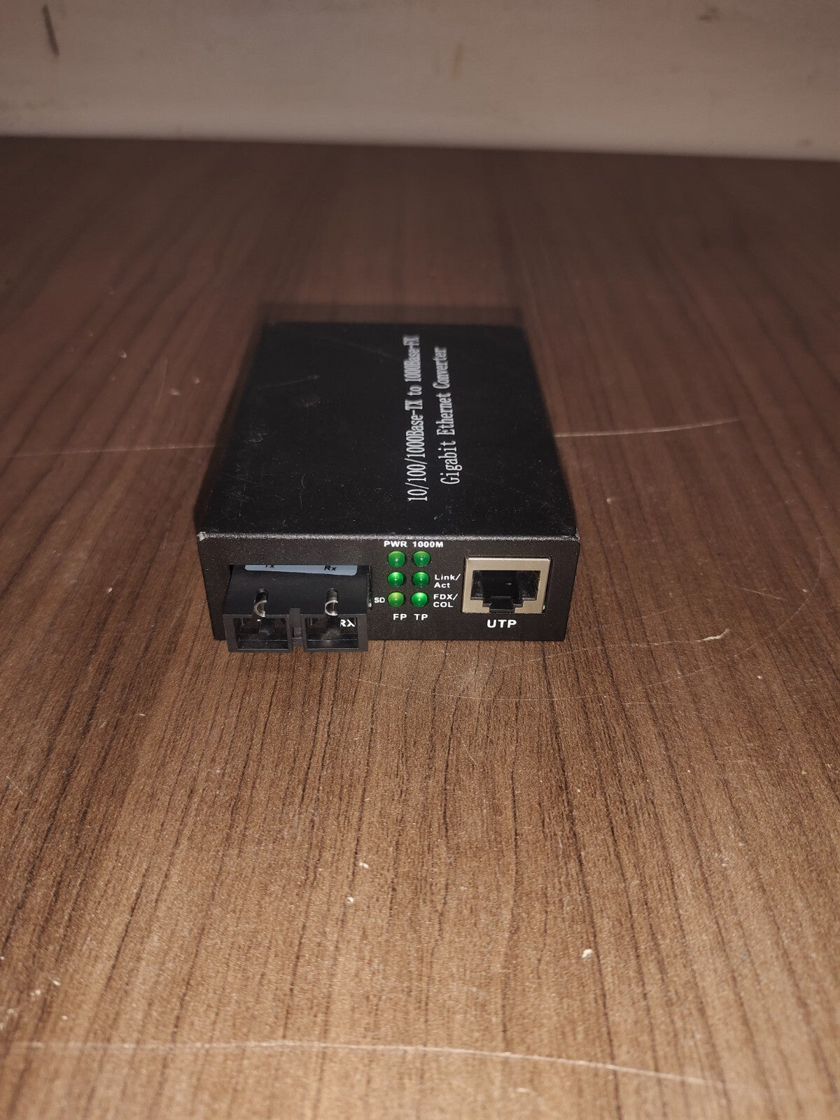 Gigabit Ethernet Media Converter Single Mode Port 4