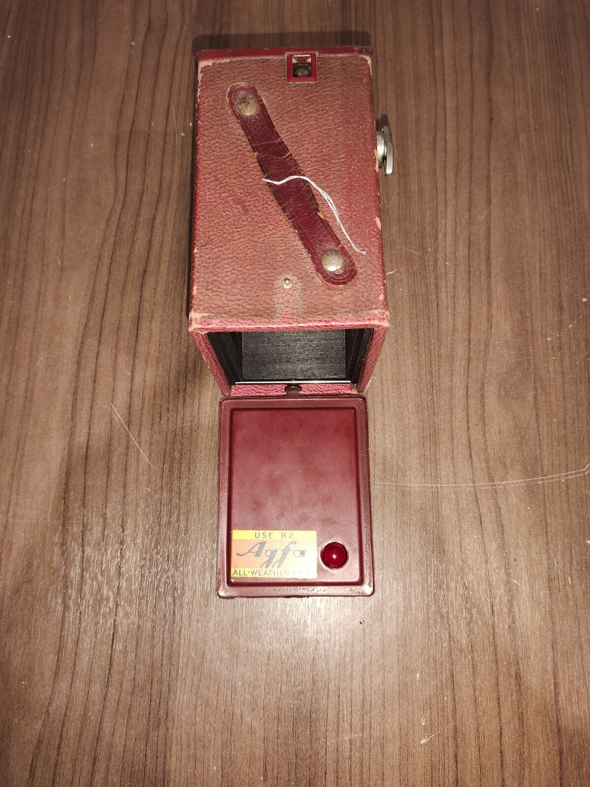 1910 AGFA ANSCO Red Box 4x6.5cm 127 rollfilm Dollar Camera Burgundy Kiddie