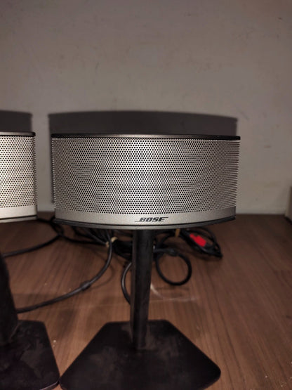 Genuine Bose Companion 5 Multimedia Computer Speakers w/ Stands Left Right 4 Pin