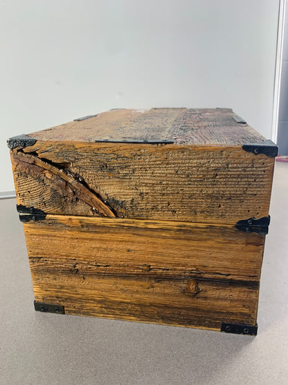 Antiqued Finished Wood Treasure Chest with Mirror inside