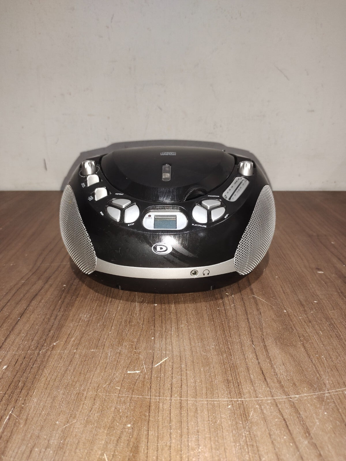 Durabrand Compact Disc Digital Audio Radio - Black - 1021