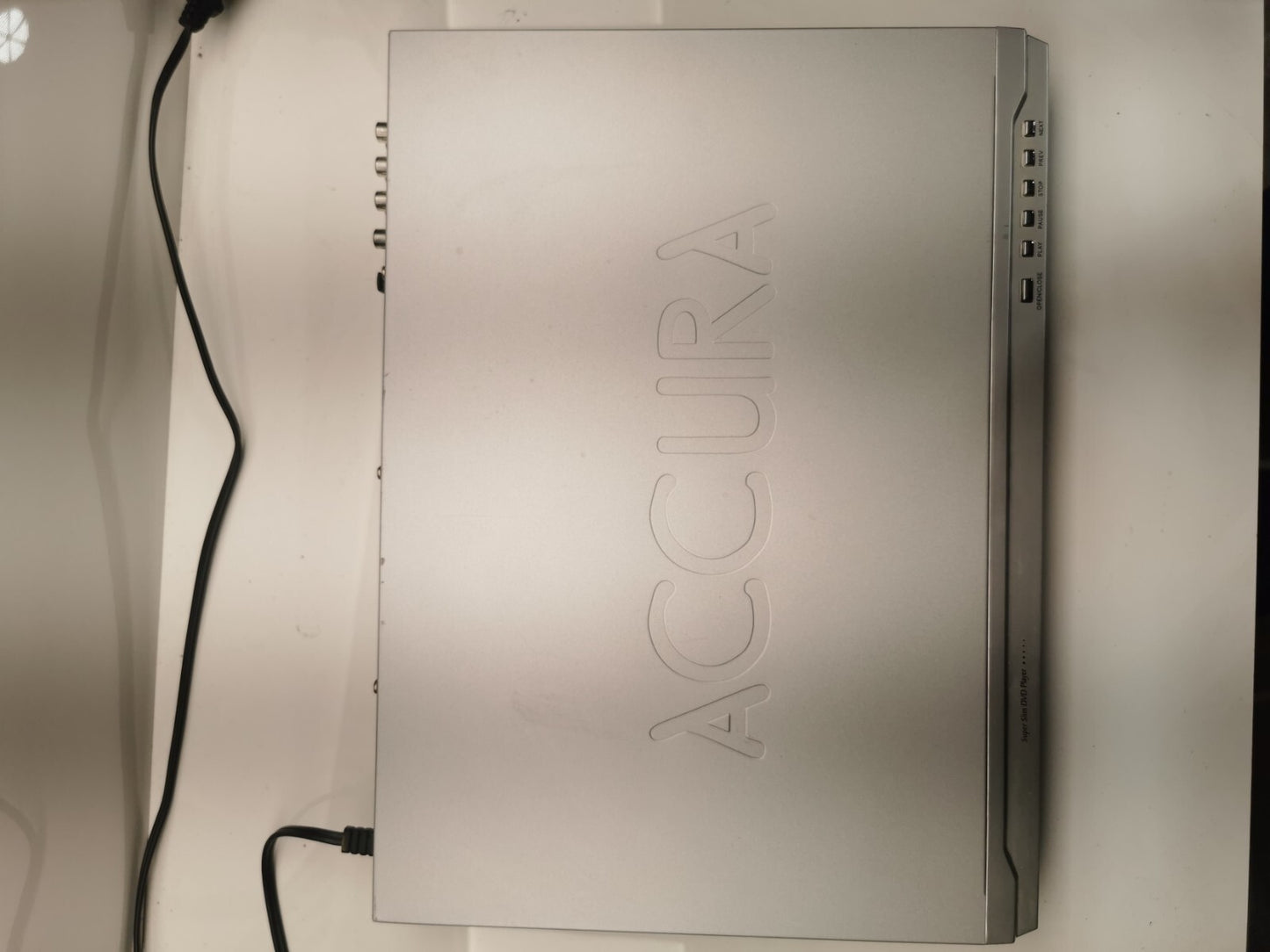 Accura super slim DVD player
