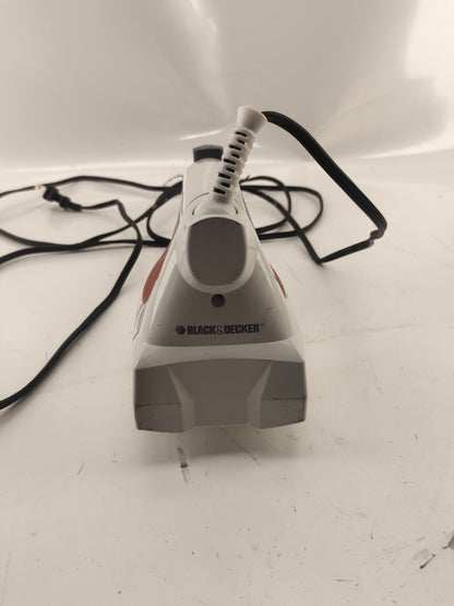 BLACK+DECKER Light 'N Easy Steam Compact Iron