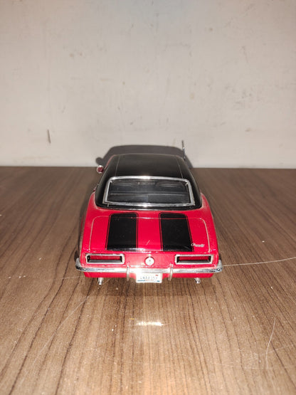 1:18 SCALE MAISTO-RED 1967 CHEVROLET CAMARO -SPECIAL EDITION