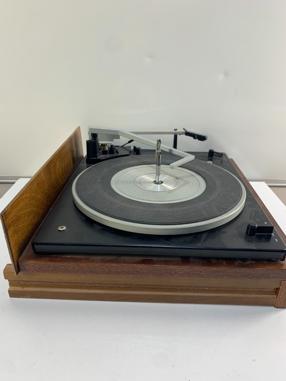 Glenburn Turntable Record Player For parts