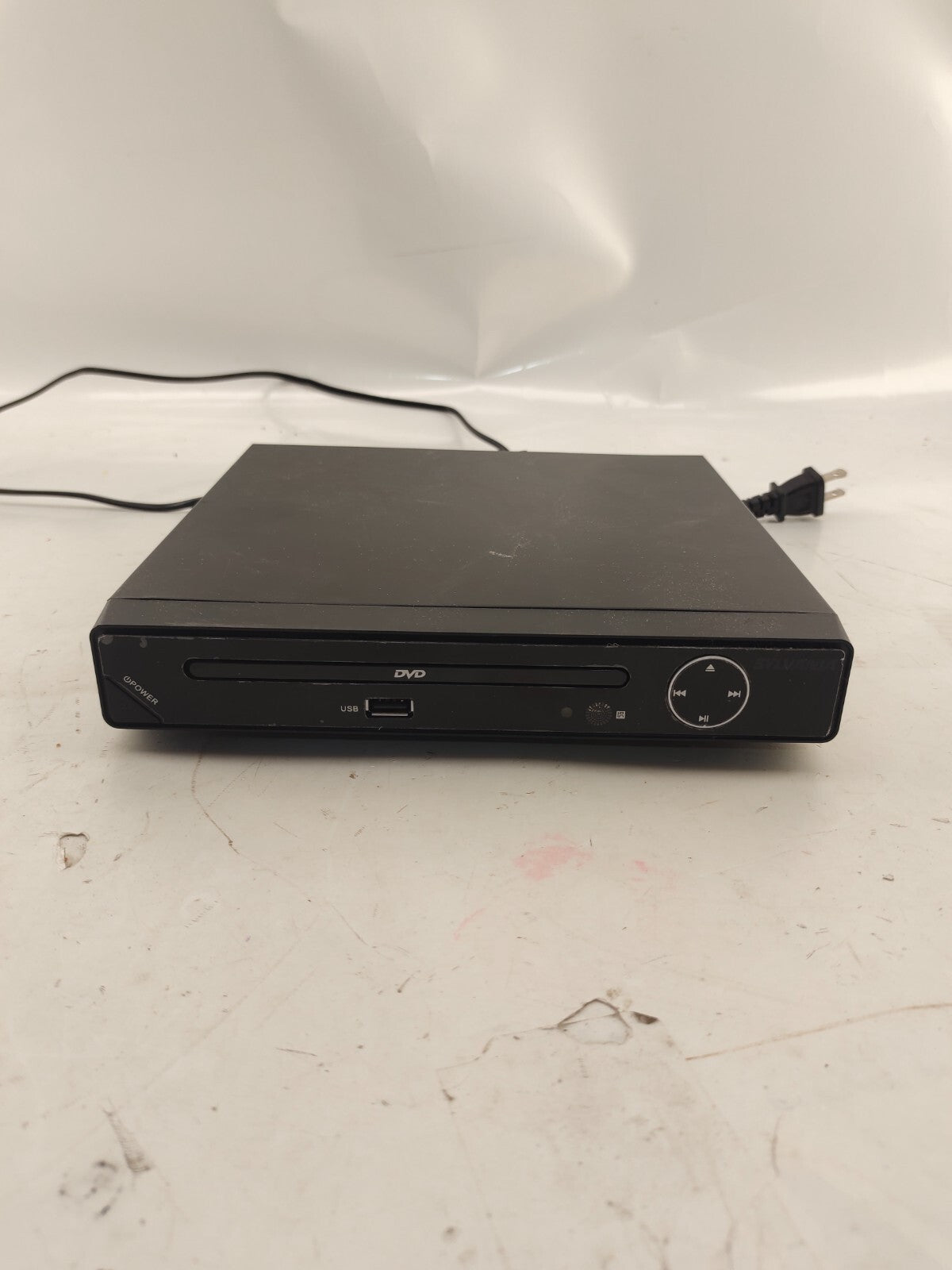 Sylvania SDVD6670 HDMI High Definition DVD Player with USB Port