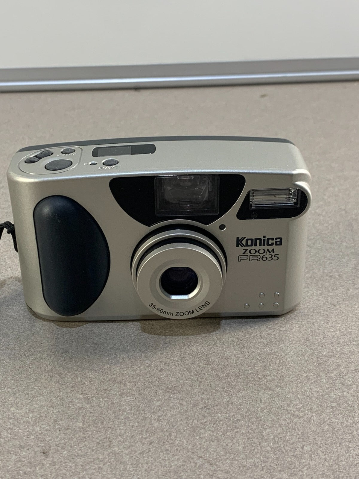 Vintage Konica Zoom FR635 Point and Shoot 35mm Film Camera With Cover