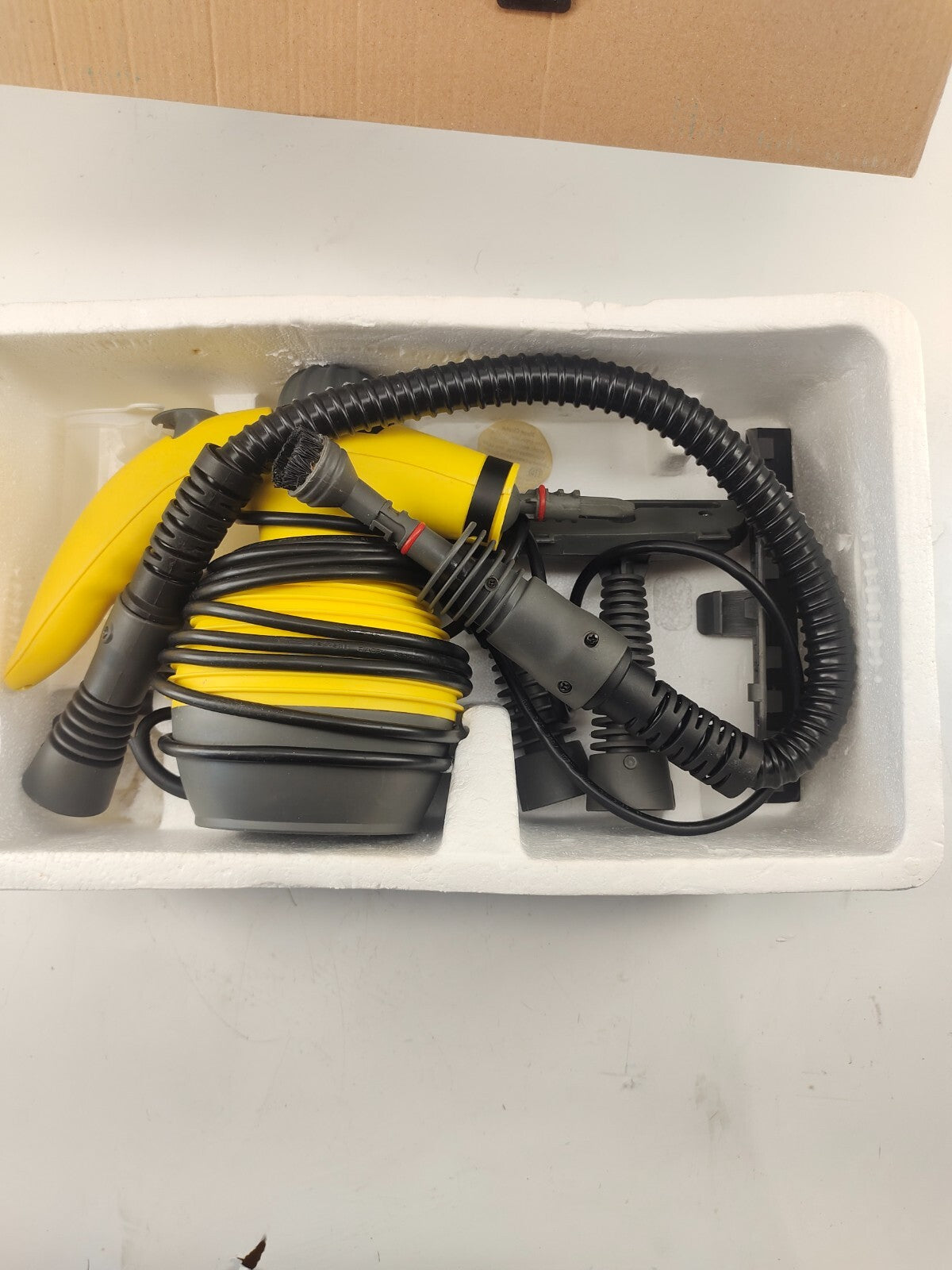 Clearmax 'Hot Shot' Lightweight Pressurized Steam Cleaner and Sanitizer - Yellow