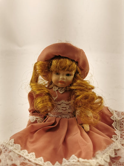 Porcelain dolls, Pink