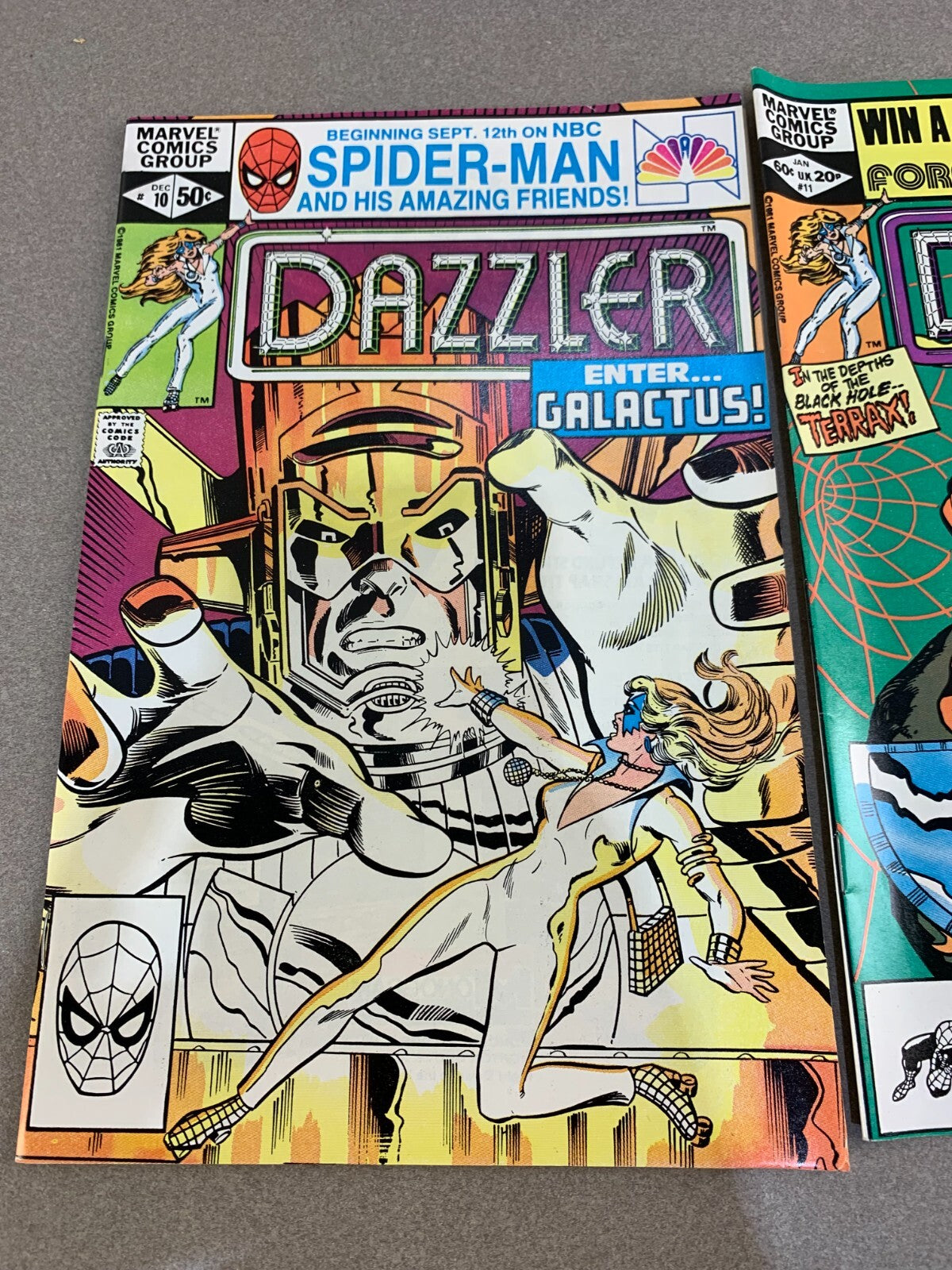 Lot of 2 Marvel Comics - Dazzler #10 & #11 (1981)