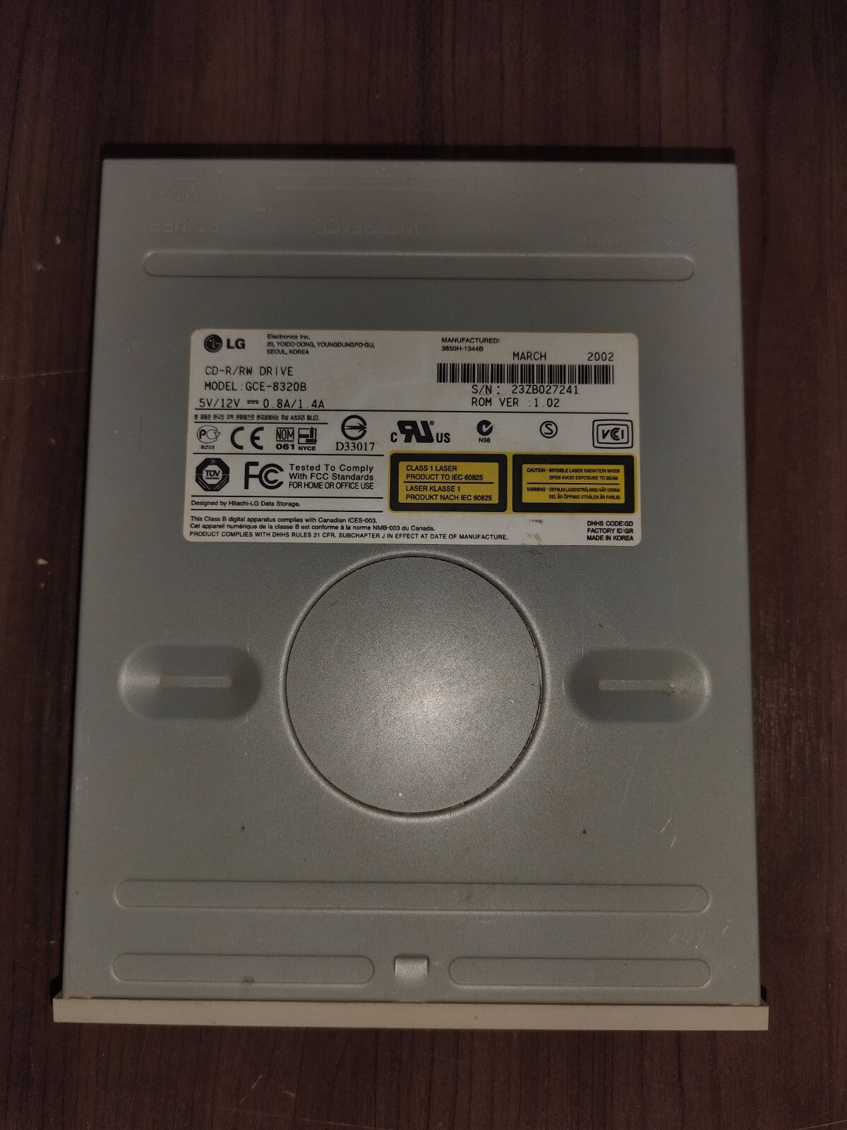 LG CD Rewriter GCE-8320B CD-R Write/CD-RW Write/MAX