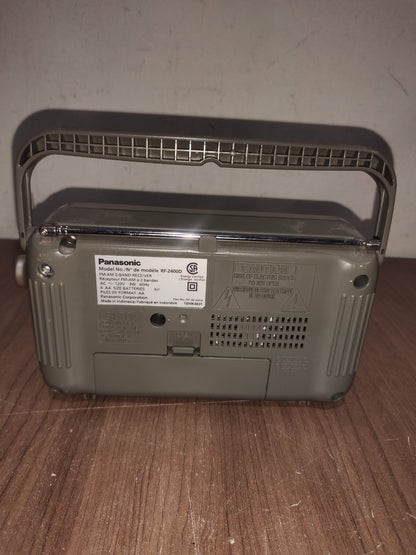 Panasonic RF-2400D Portable AM / FM Radio - Battery Operated Analog Radio