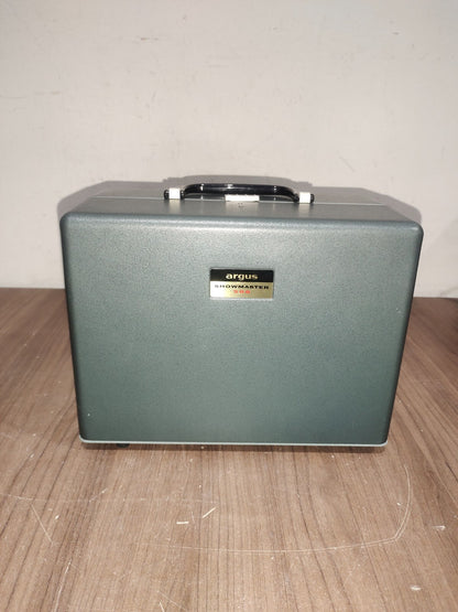 VINTAGE ARGUS SHOWMASTER 500-AZ MOVIE PROJECTOR