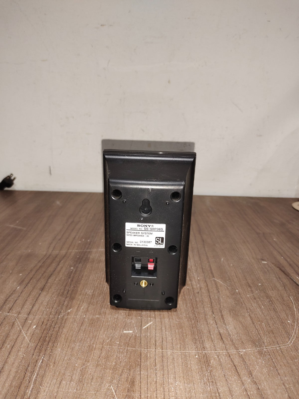 SONY  Surround Speaker - Model - SS-SRP36S (SL) - Left Speaker