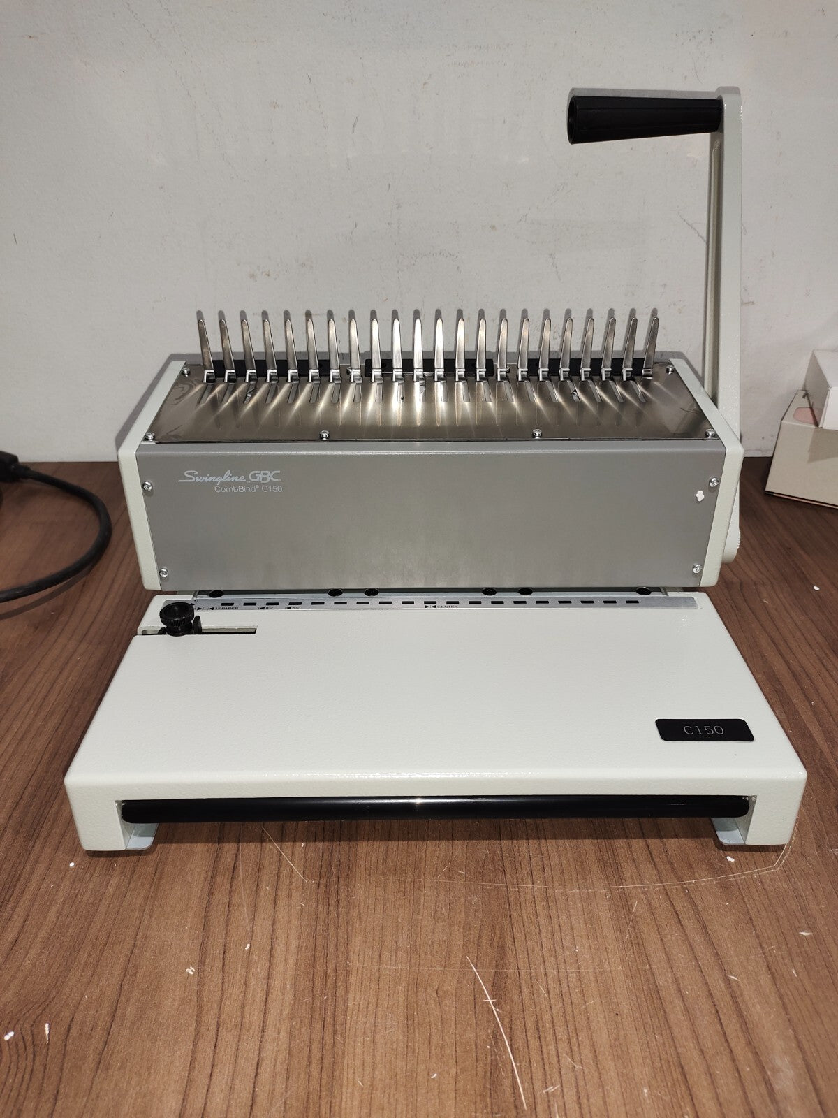 GBC CombBind C150 Heavy Duty Pro Binding Machine Comb Binding Machine ...