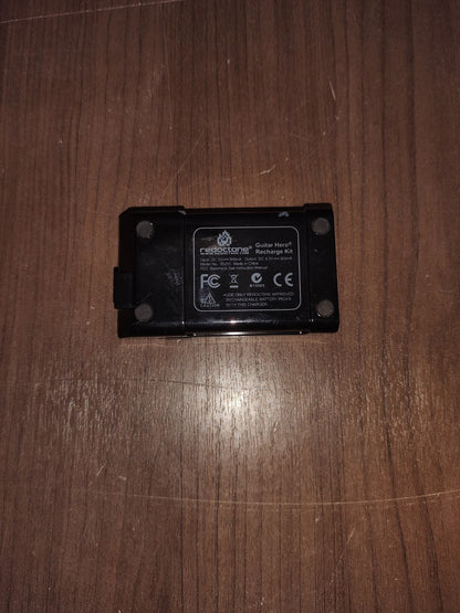 Guitar Hero Redoctane Wireless Recharge Kit W/ BATTERY - 95251 PS2