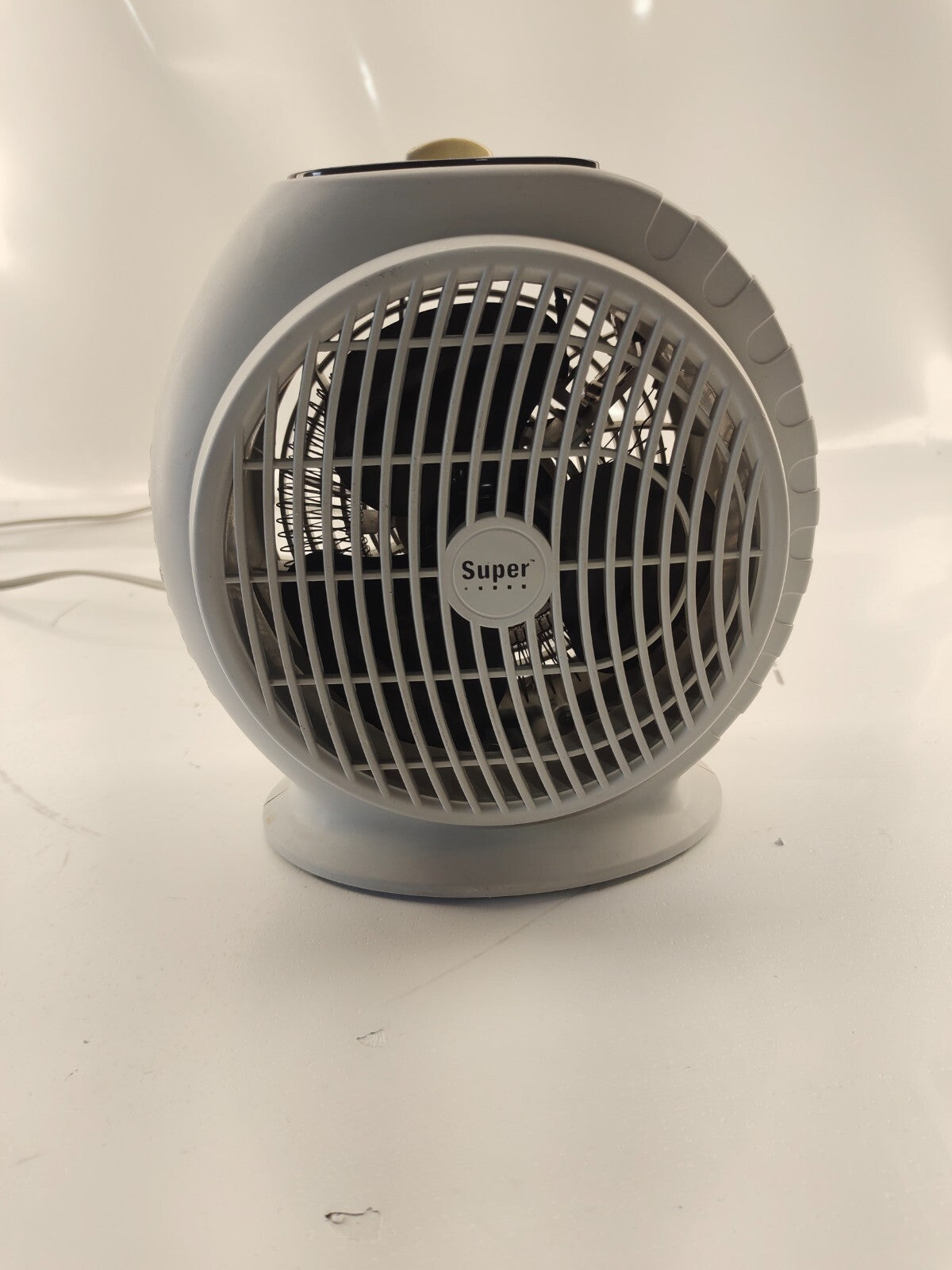 Super Portable Plastic Electric Fan Adjustable