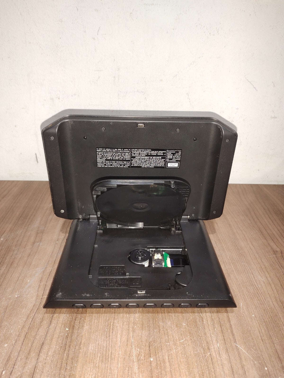 RCA DRC6379T - LCD Screen Mobile Portable DVD Player for Car - 1