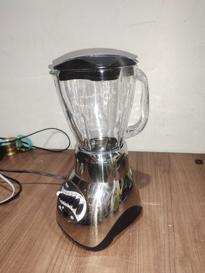 Oster BLST68 - 6812001N01 40 Oz. 16-Speed Blender