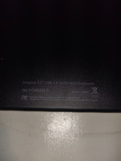 Insignia 3.5" SATA to USB 3.0 HDD Enclosure NS-PCHD335
