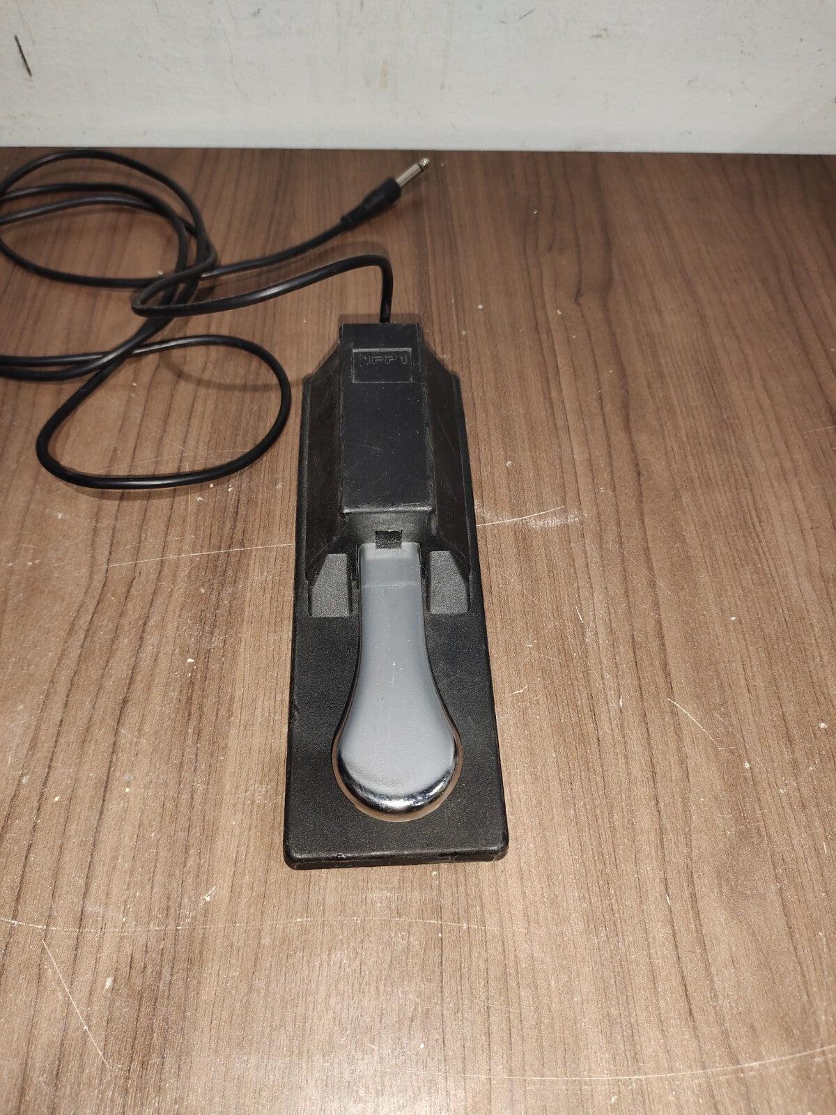VFP-1-25 Single Piano-Style Sustain Pedal With Polarity Switch Made in Italy